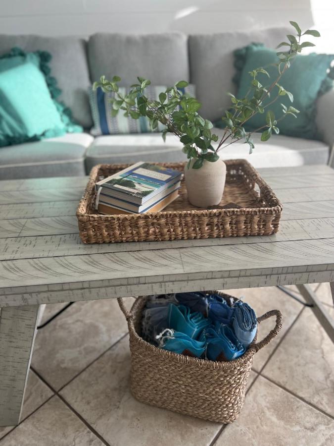 Condo On The Beach- Walk To Restaurants, Shops And Activities. غولف شورز المظهر الخارجي الصورة